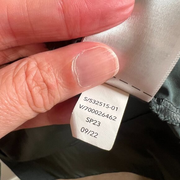 Athleta Triumph Hybrid Crewneck Sweatshirt Size Small Green Athletic Cozy Comfy - Picture 10 of 10